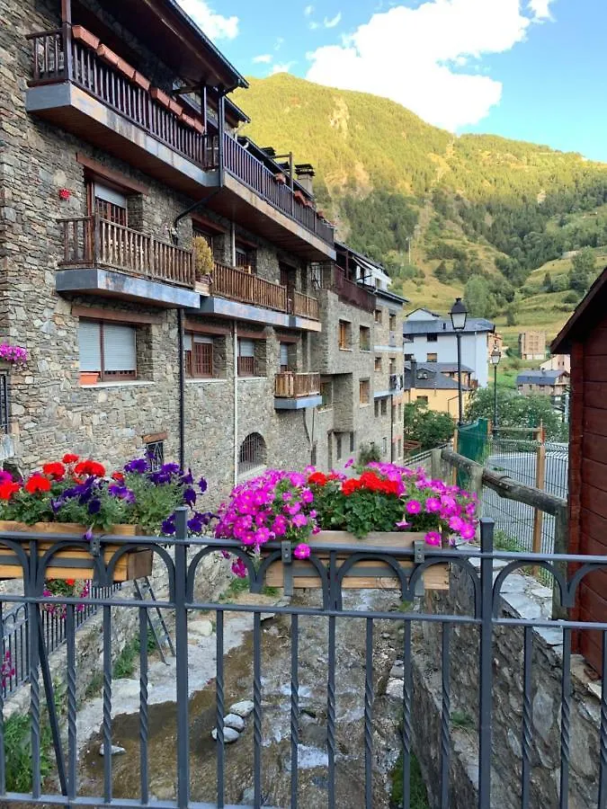 Passamane Pb - Canillo - Casco Antiguo